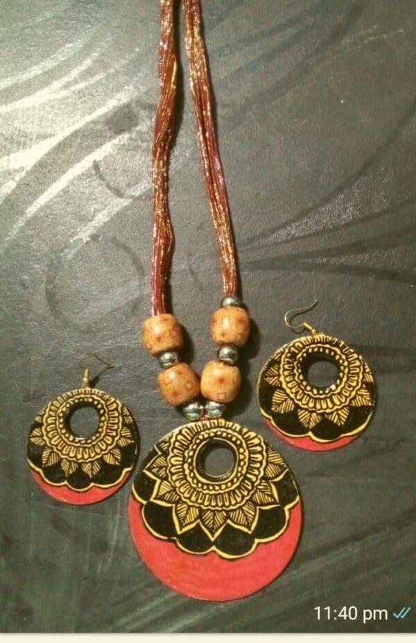 Madhubani Neckles Indian Handicrafts Vinay Kumar 04