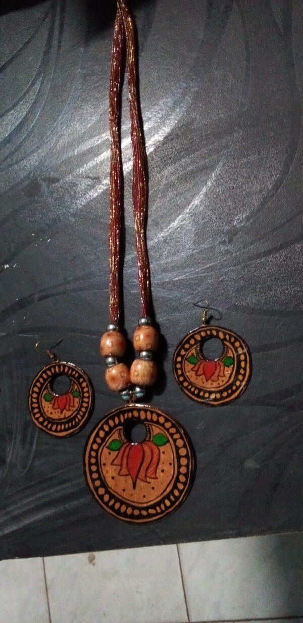Madhubani Neckles Indian Handicrafts Vinay Kumar 07